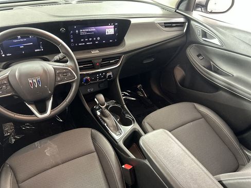Used 2025 Buick Encore GX Preferred FWD image 22