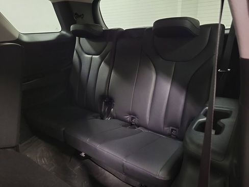 Used 2022 Hyundai Palisade SEL w/ 8P Bench Seat Package AWD/4WD image 25