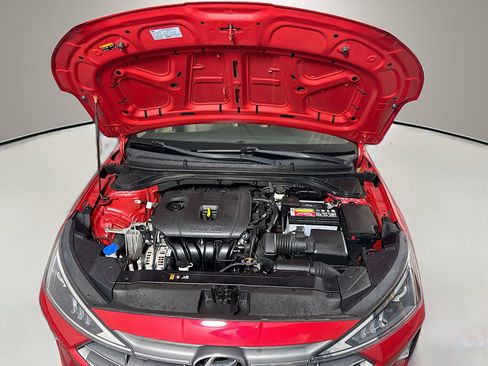 Used 2020 Hyundai Elantra SE image 26