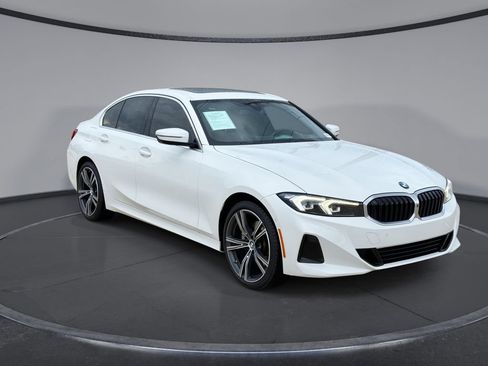 Used 2024 BMW 330i Sedan w/ Premium Package RWD image 12