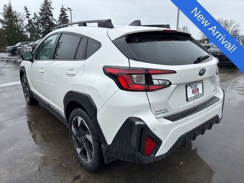Used 2025 Subaru Crosstrek 2.5i Limited w/ Crosstrek Mirror Package image 5