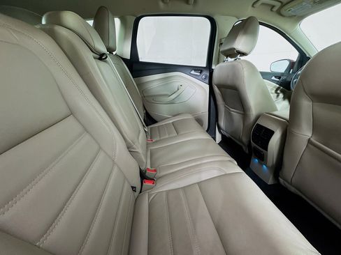 Used 2017 Ford Escape Titanium image 26