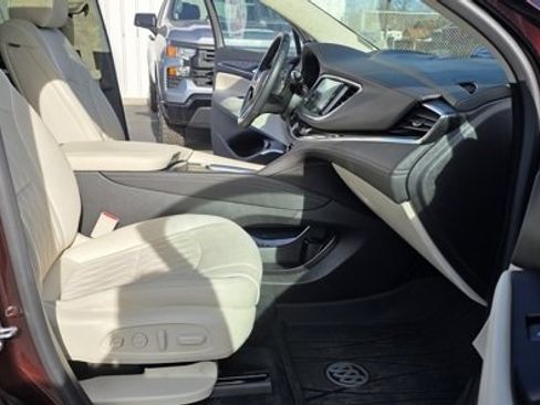 Used 2023 Buick Enclave Avenir w/ Avenir Technology Package image 16