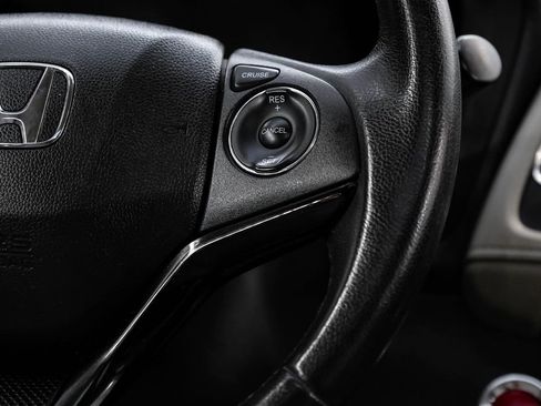 Used 2016 Honda HR-V EX-L image 19