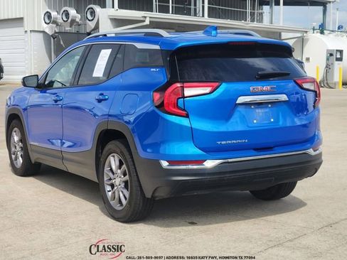 Used 2024 GMC Terrain SLT FWD image 5