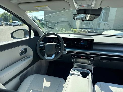 Certified 2026 Hyundai Ioniq 9 SE AWD/4WD image 10