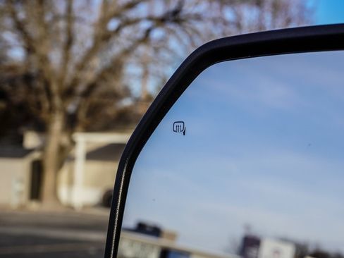 Used 2022 Ford F350 XL w/ Power Equipment Group image 24