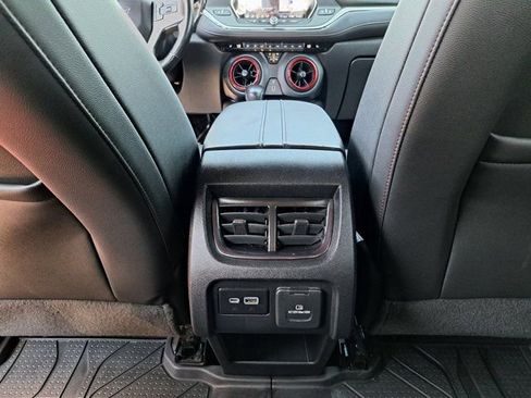 Used 2020 Chevrolet Blazer RS w/ LPO, Cargo Package FWD image 27