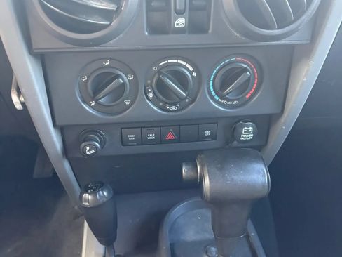 Used 2008 Jeep Wrangler Unlimited Rubicon w/ PWR Convenience Group AWD/4WD image 14