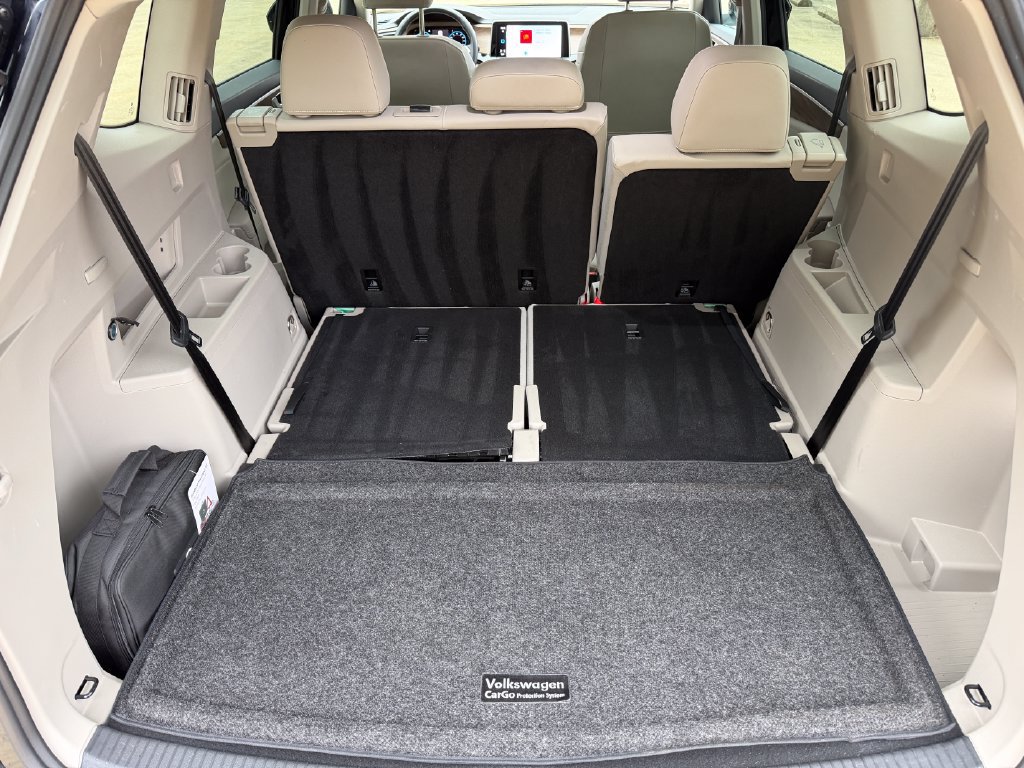 Used 2025 Volkswagen Atlas SE FWD image 29
