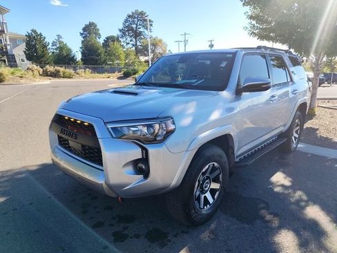 Used 2024 Toyota 4Runner TRD Off-Road Premium w/ Moonroof Package AWD/4WD image 7