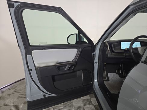 Used 2023 Rivian R1T Adventure AWD/4WD image 16