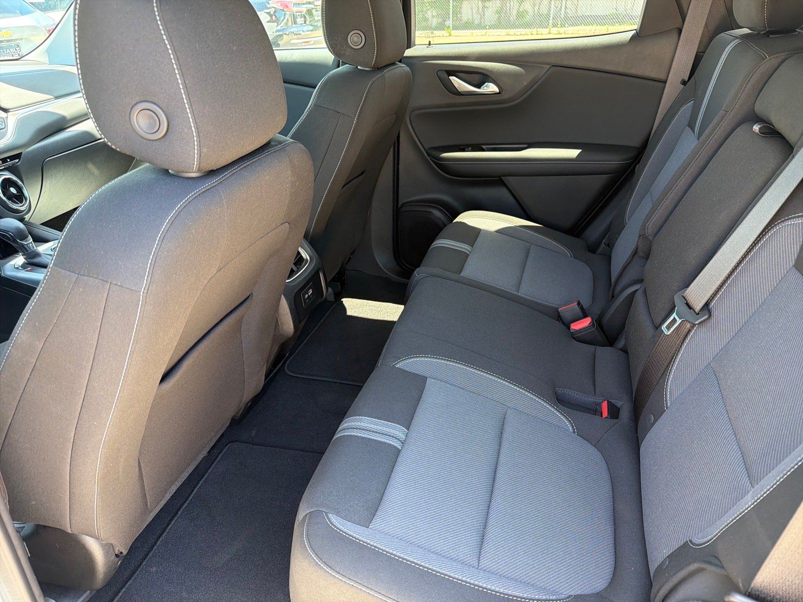 Used 2024 Chevrolet Blazer LT w/ Convenience Package FWD image 10