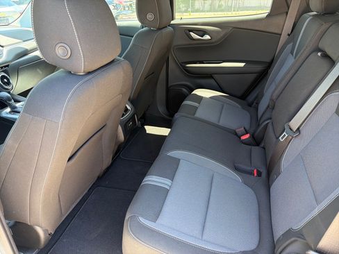 Used 2024 Chevrolet Blazer LT w/ Convenience Package FWD image 10