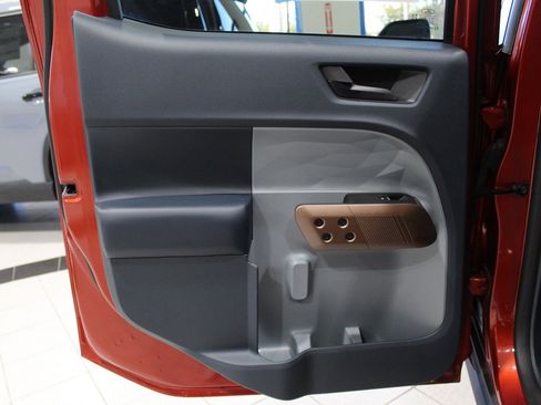 Used 2024 Ford Maverick Lariat w/ 4K Tow Package image 18