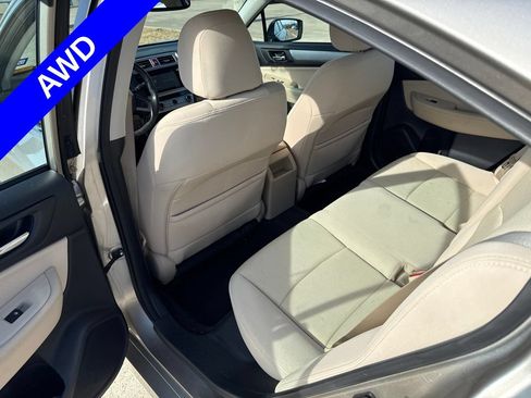 Used 2015 Subaru Legacy 2.5i Premium AWD/4WD image 7