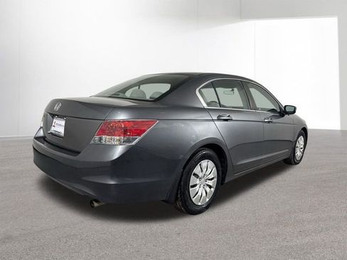 Used 2009 Honda Accord LX image 32