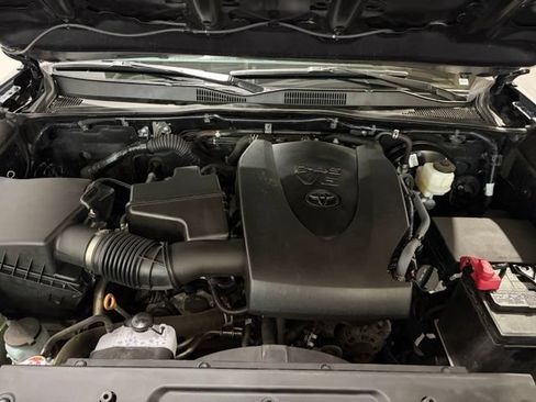 Used 2023 Toyota Tacoma SR AWD/4WD image 26