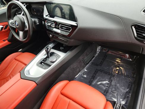 Used 2020 BMW Z4 sDrive30i w/ M Sport Package image 27