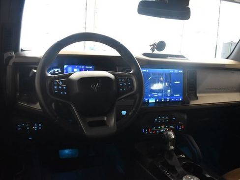 Used 2022 Ford Bronco Outer Banks AWD/4WD image 20