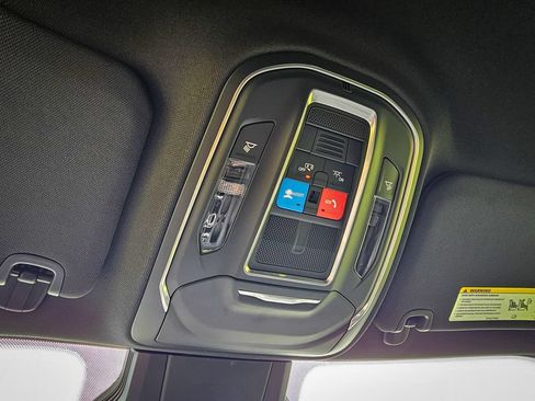 New 2026 Jeep Cherokee Laredo AWD/4WD image 27