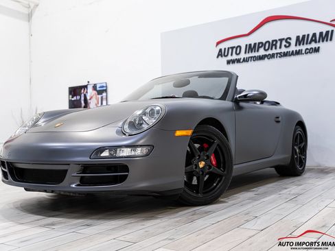 Used 2007 Porsche 911 Cabriolet image 3