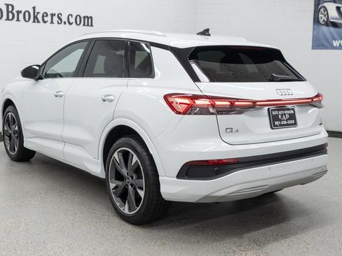 Used 2022 Audi Q4 e-tron Prestige image 39