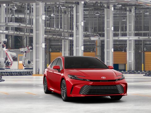 New 2026 Toyota Camry XLE AWD/4WD image 16