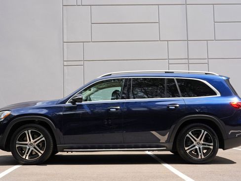 Used 2020 Mercedes-Benz GLS 450 4MATIC image 10
