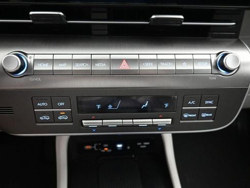 New 2026 Hyundai Kona SEL Sport AWD/4WD image 19