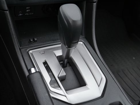 Used 2022 Subaru Impreza Premium image 14