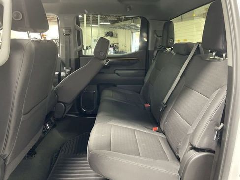 Used 2025 Chevrolet Silverado 1500 LT image 23