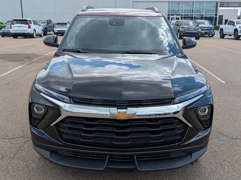 Used 2024 Chevrolet TrailBlazer RS FWD image 8