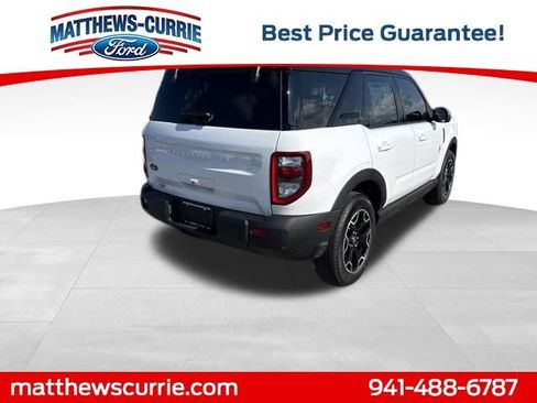 New 2025 Ford Bronco Sport Outer Banks image 4