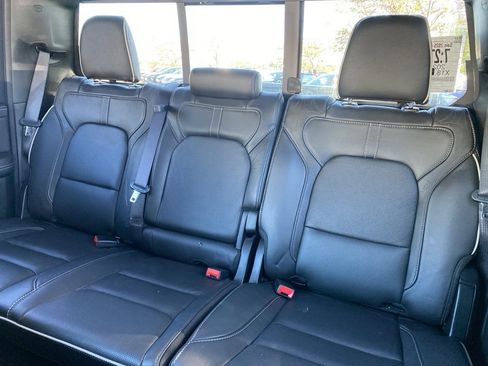 Used 2022 RAM 1500 Limited w/ Body-Colour Bumper Group image 22