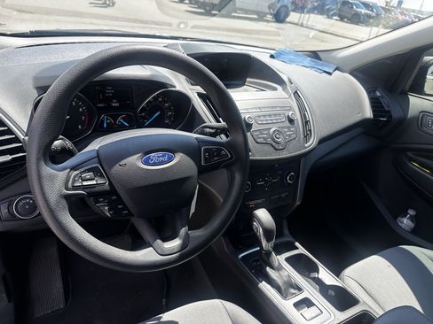 Used 2019 Ford Escape S FWD image 5