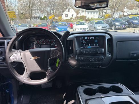 Used 2018 Chevrolet Silverado 1500 LT w/ All Star Edition image 24