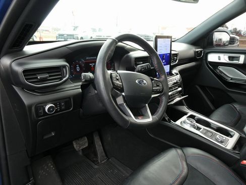 Certified 2022 Ford Explorer ST w/ Equipment Group 401A image 26