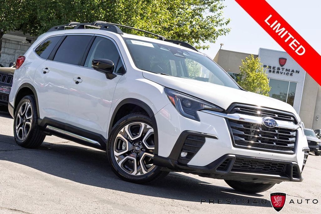 Used 2024 Subaru Ascent Limited w/ Technology Package AWD/4WD image 1