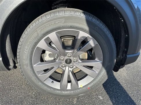 New 2026 Ford Explorer Active w/ Active Comfort Package image 12