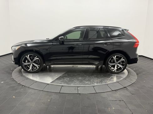 Certified 2023 Volvo XC60 B6 Ultimate w/ Protection Package Premier AWD/4WD image 4