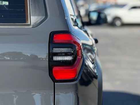 Used 2025 Toyota 4Runner SR5 image 10
