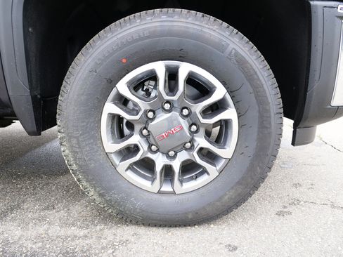 New 2025 GMC Sierra 2500 SLT w/ SLT Convenience Package image 12