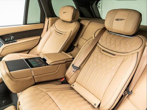 New 2025 Land Rover Range Rover Long Wheelbase Autobiography image 43