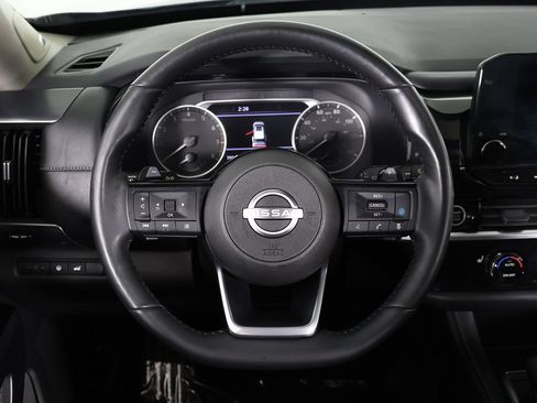 Used 2023 Nissan Pathfinder SL w/ SL Premium Package AWD/4WD image 45