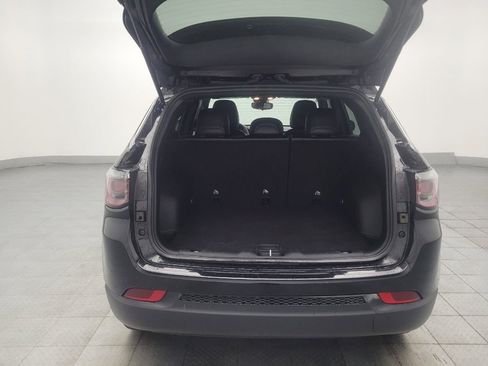 Used 2024 Jeep Compass Latitude AWD/4WD image 29