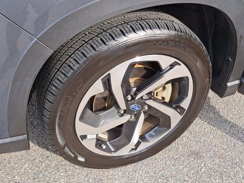 Certified 2022 Subaru Forester Touring image 39