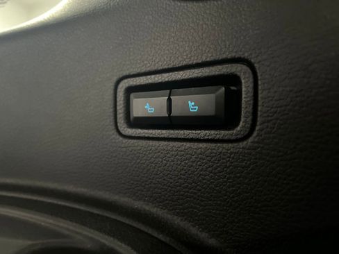 Used 2018 Ford Expedition XLT w/ Equipment Group 201A image 37