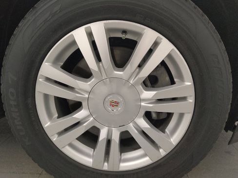 Used 2016 Cadillac SRX Luxury w/ Driver Awareness Package image 31