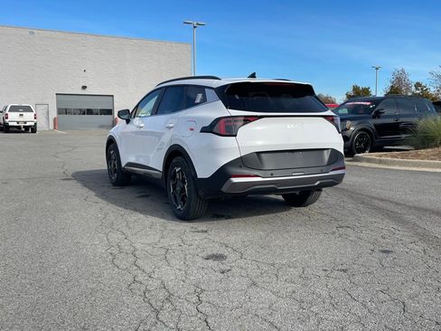 New 2026 Kia Sportage EX w/ EX Panorama Roof Package image 5